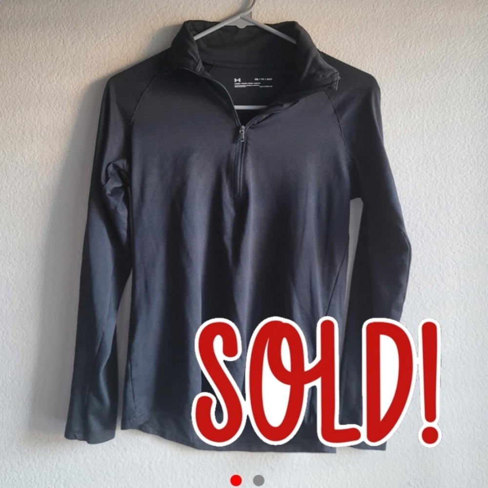 NWOT, UnderArmour Black Long Sleeve Quarter Zip size XS